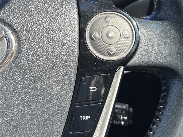 Toyota AQUA 2017 8357910-3
