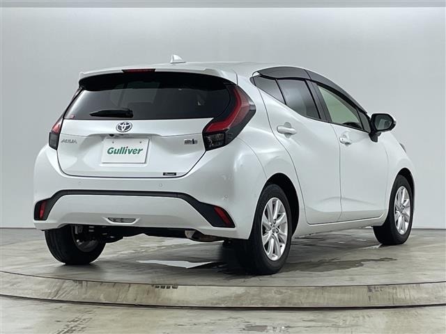 Toyota AQUA 2021 8357913-6