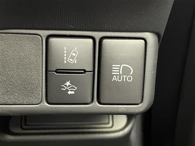 Toyota AQUA 2020 8357918-19