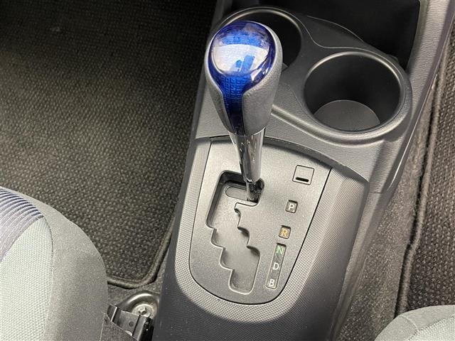 Toyota AQUA 2015 8357920-12