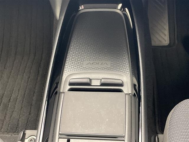 Toyota AQUA 2021 8357921-9