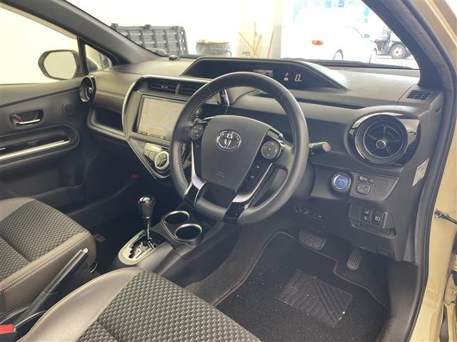 Toyota AQUA 2019 8357922-1