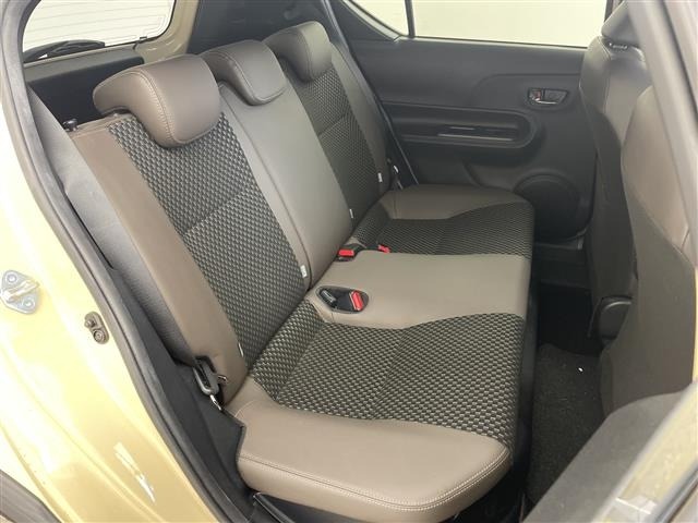 Toyota AQUA 2019 8357922-7