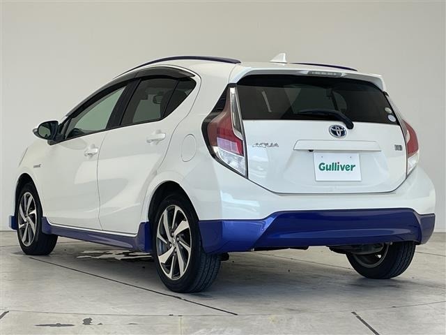 Toyota AQUA 2015 8357926-12