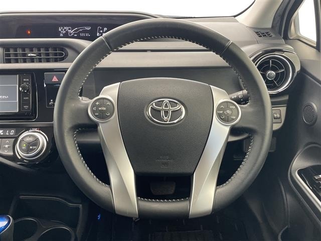 Toyota AQUA 2015 8357926-14