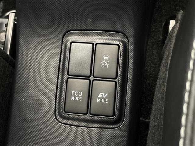 Toyota AQUA 2015 8357926-5