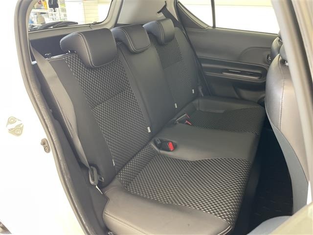 Toyota AQUA 2015 8357926-8