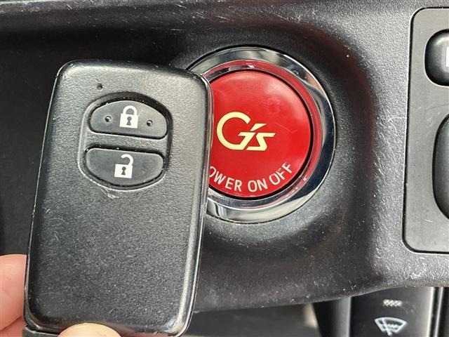 Toyota AQUA 2015 8357928-1