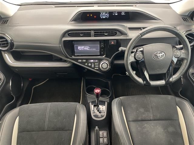 Toyota AQUA 2015 8357928-15
