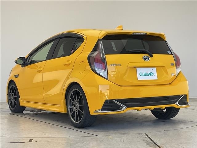 Toyota AQUA 2015 8357928-20