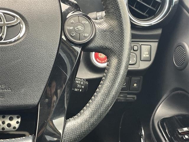 Toyota AQUA 2015 8357928-4