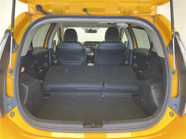 Toyota AQUA 2015 8357928-9