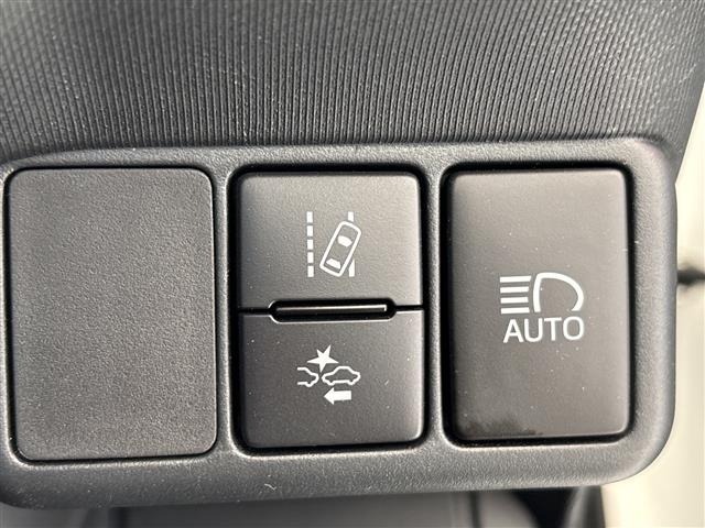Toyota AQUA 2018 8357929-11