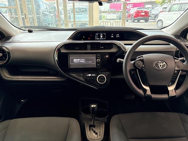 Toyota AQUA 2018 8357929-14