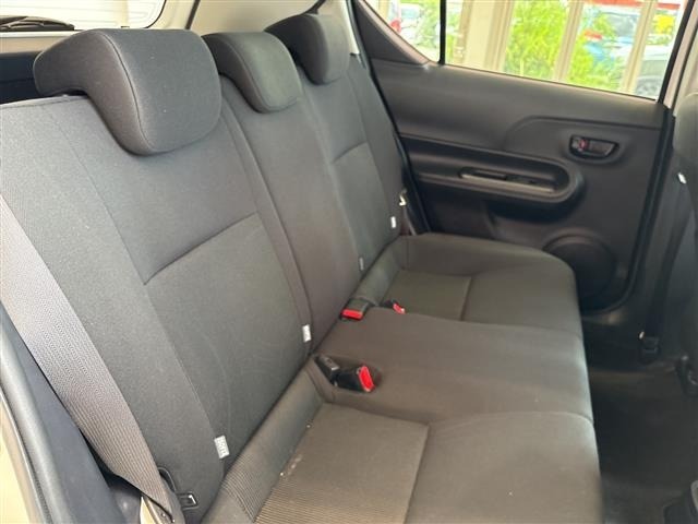 Toyota AQUA 2018 8357929-4