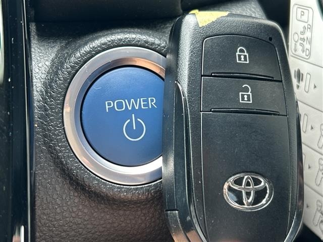 Toyota AQUA 2022 8357933-10