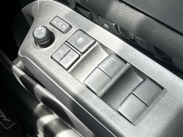 Toyota AQUA 2022 8357933-22