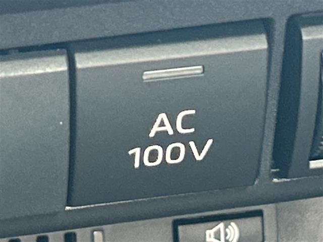 Toyota AQUA 2022 8357933-6