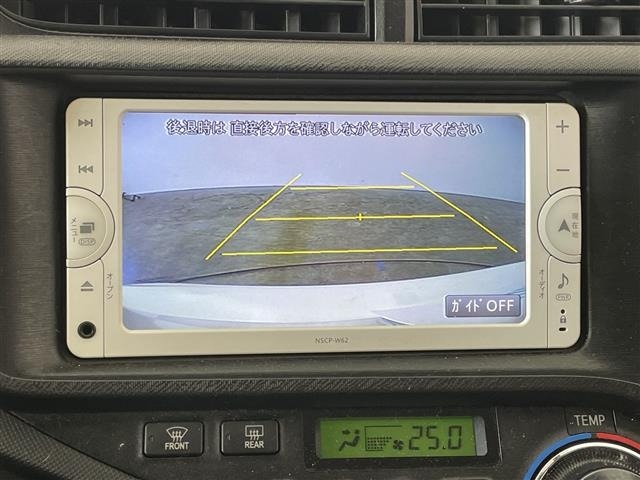 Toyota AQUA 2013 8357934-16