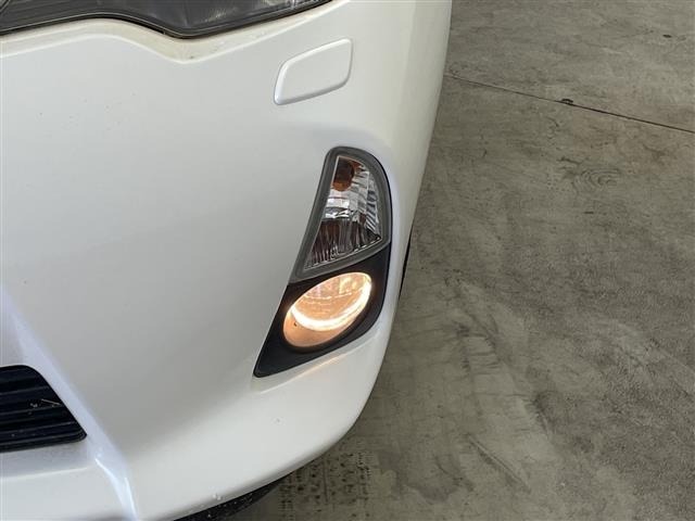 Toyota AQUA 2013 8357934-2