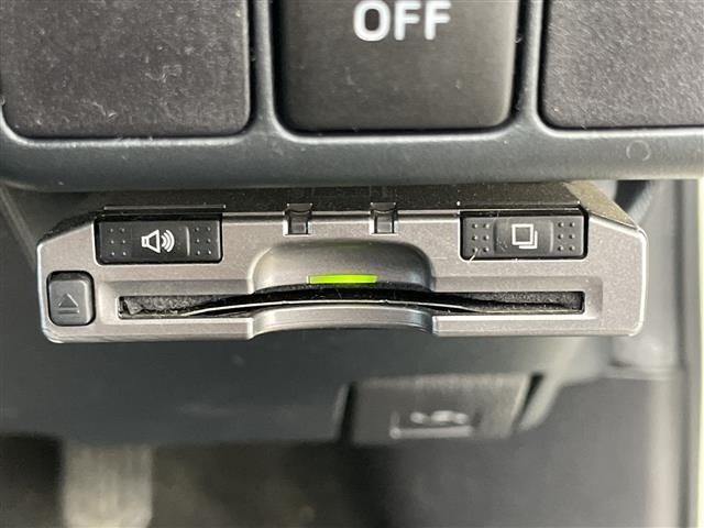 Toyota AQUA 2013 8357934-21