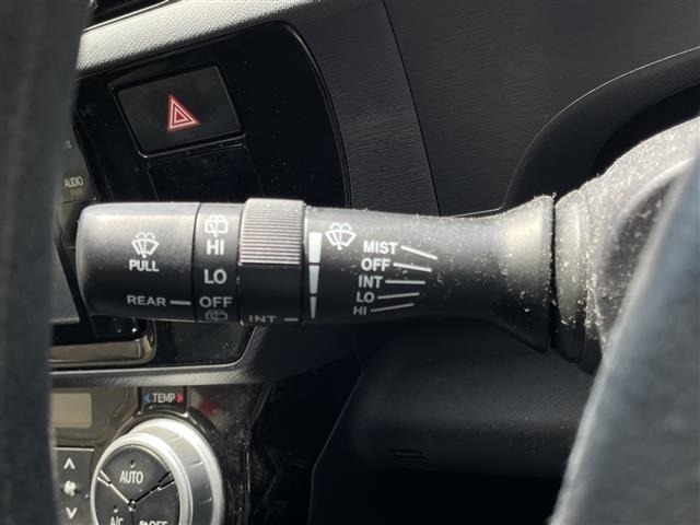 Toyota AQUA 2015 8357935-3