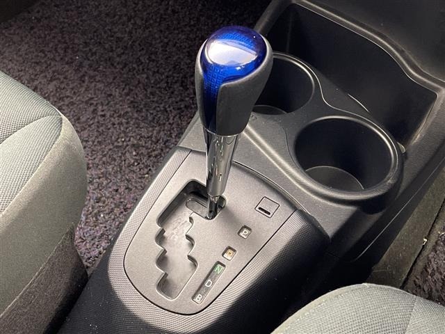 Toyota AQUA 2018 8357936-8