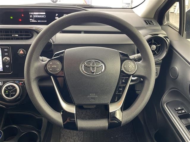 Toyota AQUA 2018 8357936-9
