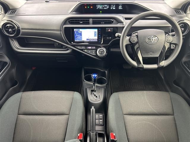Toyota AQUA 2017 8357937-14