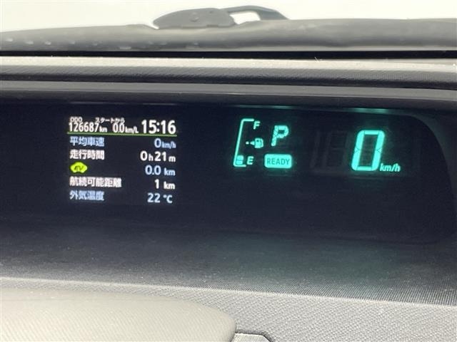 Toyota AQUA 2012 8357938-16