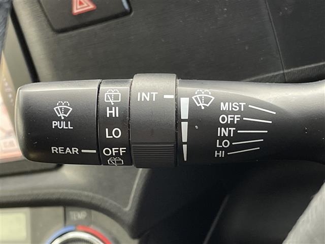 Toyota AQUA 2012 8357938-7