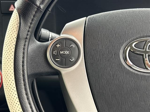 Toyota AQUA 2013 8357939-1