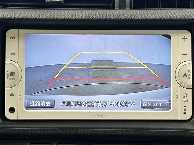 Toyota AQUA 2013 8357939-17