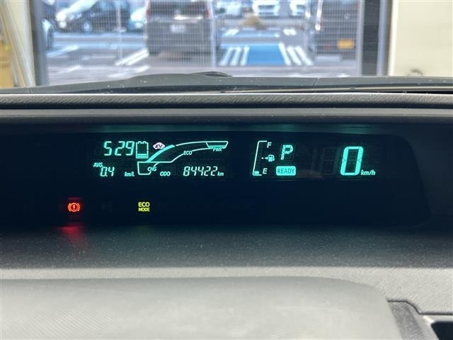 Toyota AQUA 2013 8357939-19