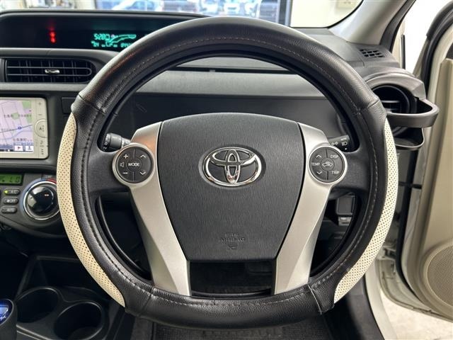 Toyota AQUA 2013 8357939-21