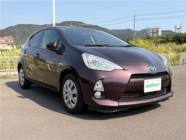 Toyota AQUA 2014 8357940-0