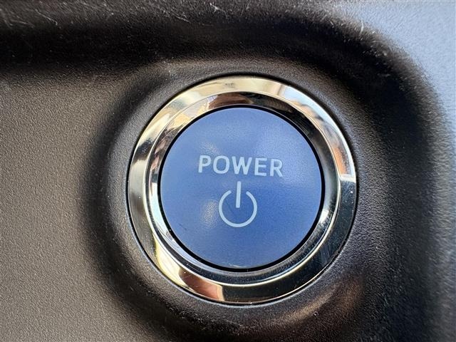 Toyota AQUA 2014 8357940-9