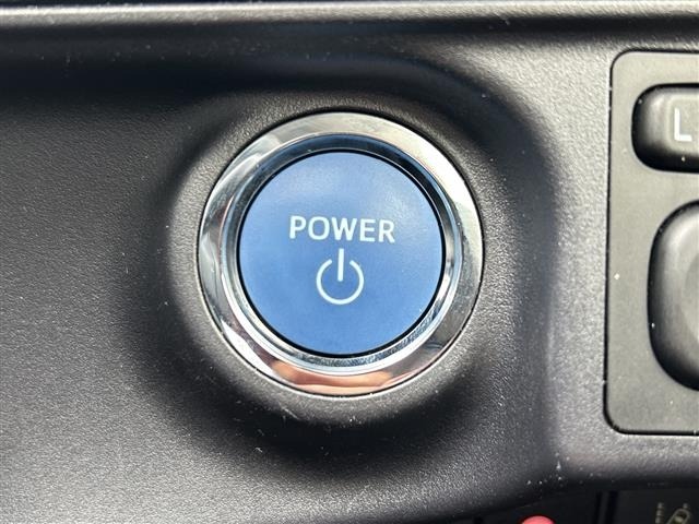 Toyota AQUA 2016 8357941-10
