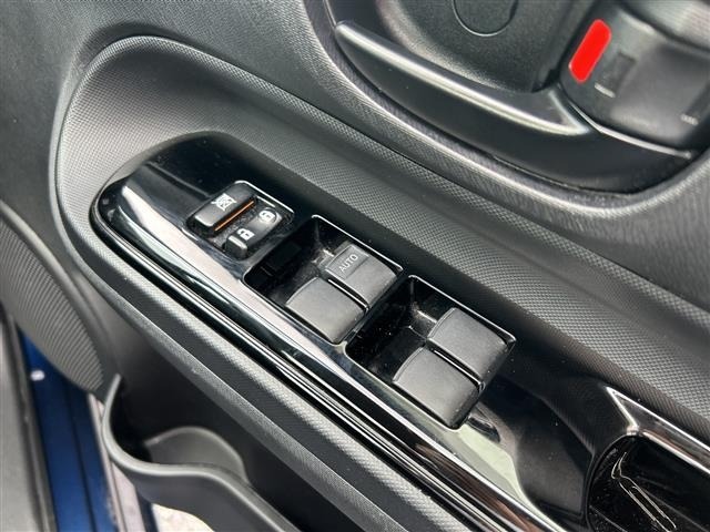 Toyota AQUA 2016 8357941-2