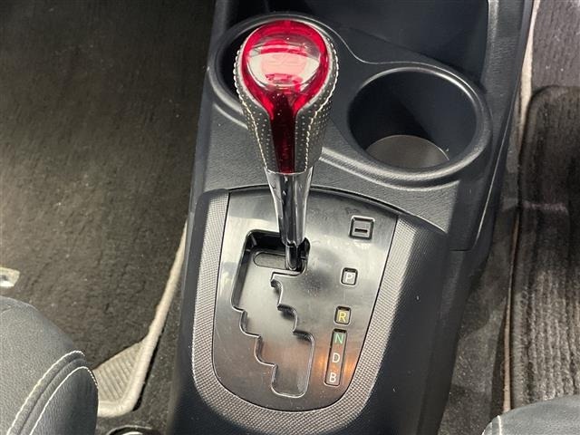 Toyota AQUA 2014 8357942-4