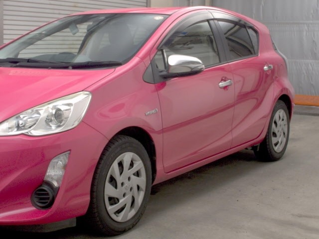 Toyota AQUA 2014 8357945-4