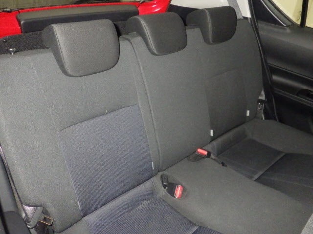 Toyota AQUA 2015 8357946-8