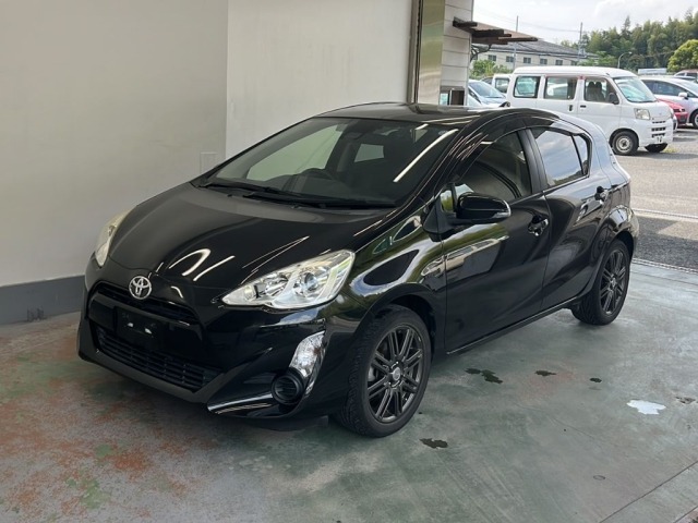 Toyota AQUA 2016 8357966-0