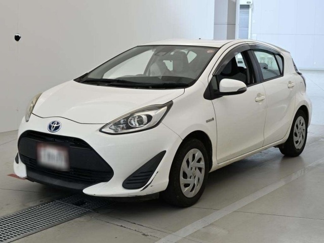 Toyota AQUA 2019 8357975-0