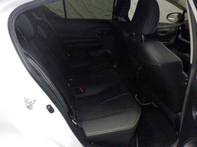 Toyota AQUA 2016 8357977-5