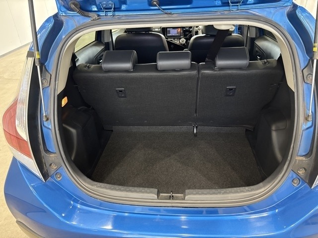 Toyota AQUA 2015 8357984-12