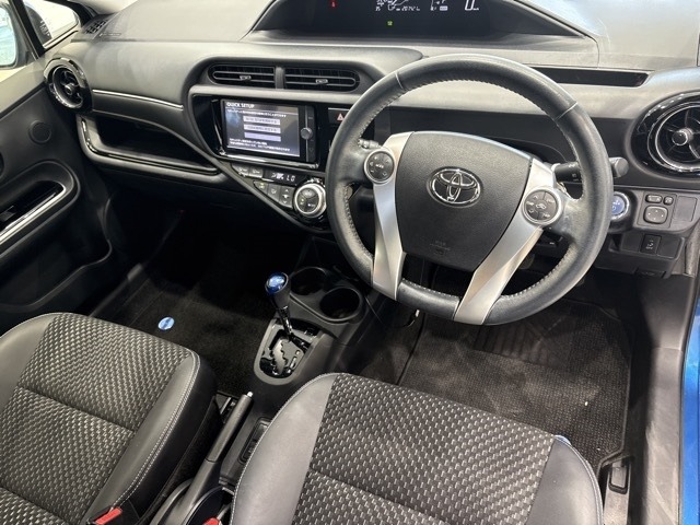 Toyota AQUA 2015 8357984-4