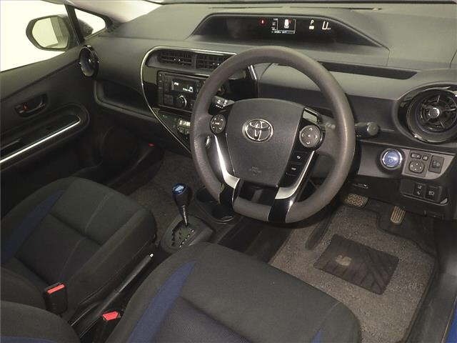 Toyota AQUA 2019 8358023-3