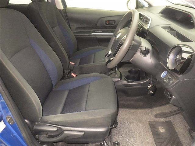 Toyota AQUA 2019 8358023-5