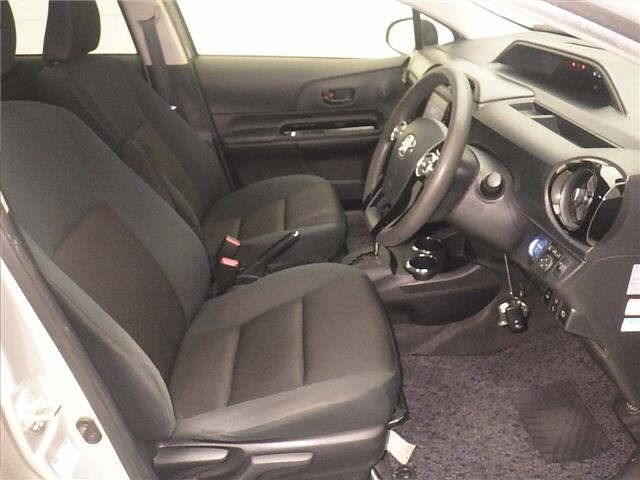 Toyota AQUA 2016 8358029-5